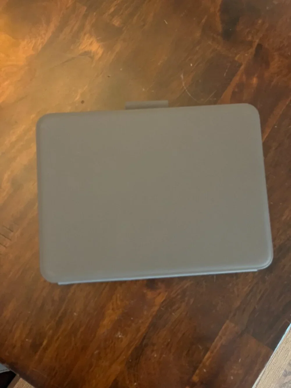 Logitech Slim Folio iPad 10th Gen & A16 Wireless Keyboard Integrated Blutetooth